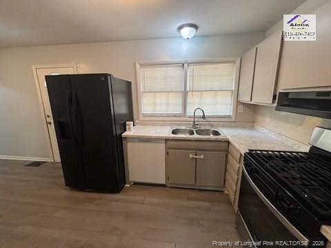 Building Photo - 4430 Wellington Dr