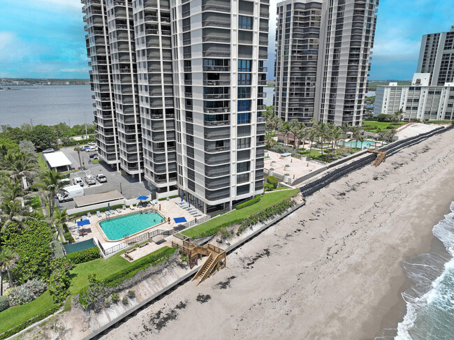 Building Photo - 5380 N Ocean Dr