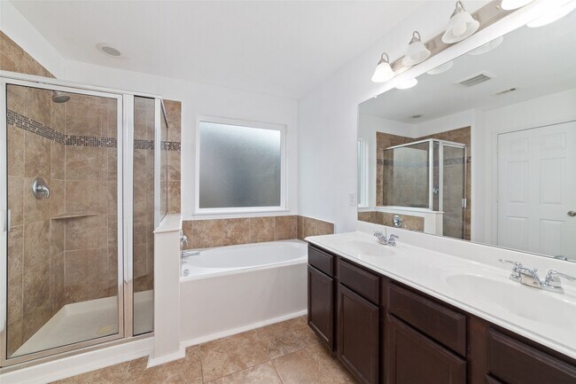 Building Photo - 18406 Spruce Tree Line Trl