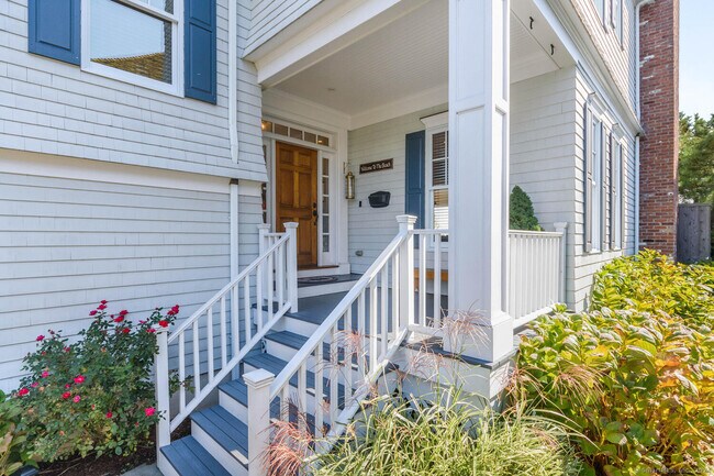 Building Photo - 50 Shorefront Park