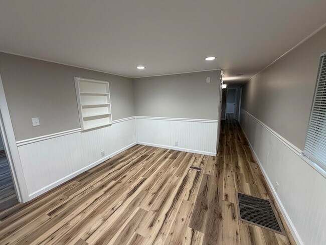Building Photo - 2682 Stricklands Ln