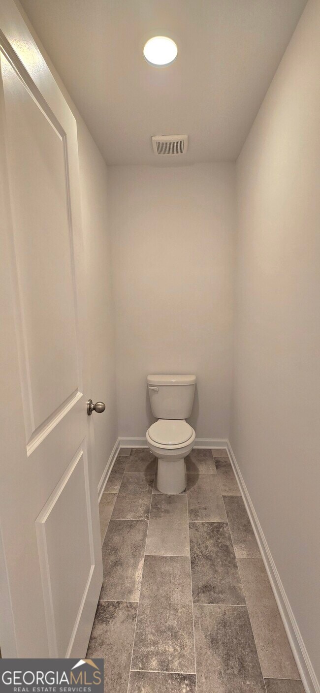 Building Photo - 34 Russet Wy