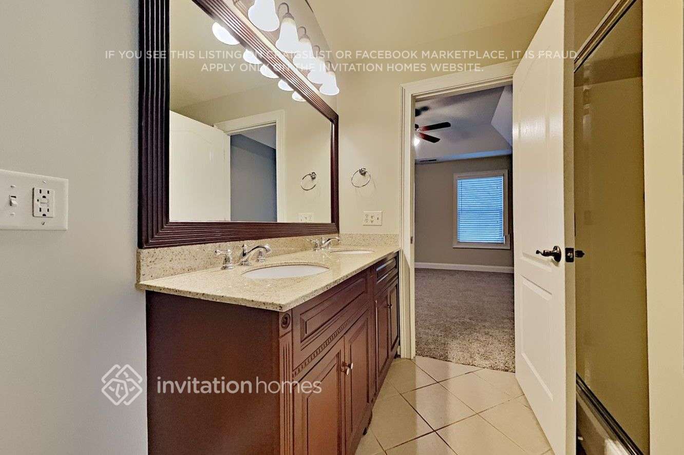 Building Photo - 134 Bethany Manor Dr