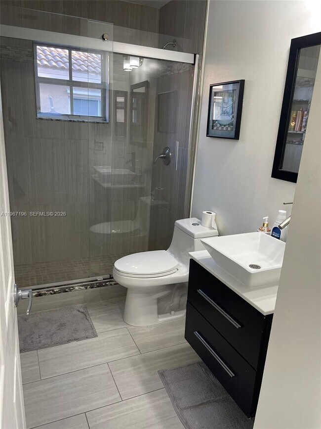 Building Photo - 755 Sand Creek Cir