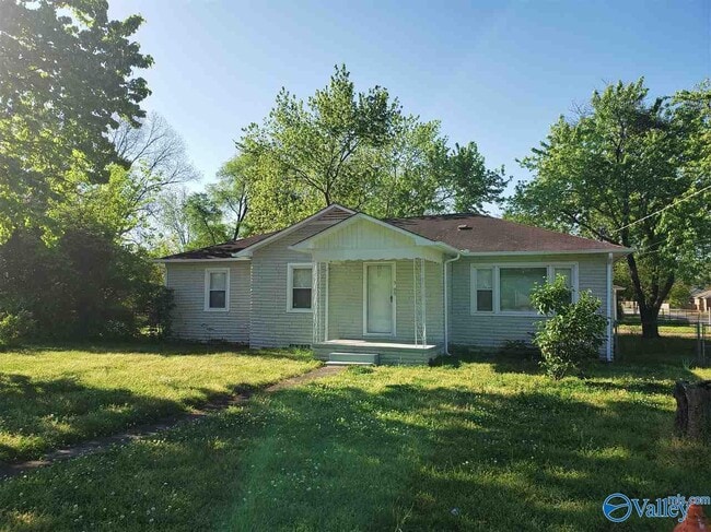 Primary Photo - 300 Beirne Ave NE