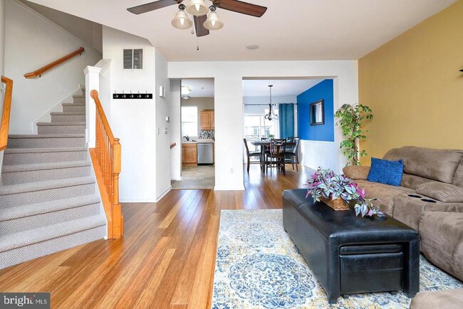 Building Photo - 6 Eagle Ln