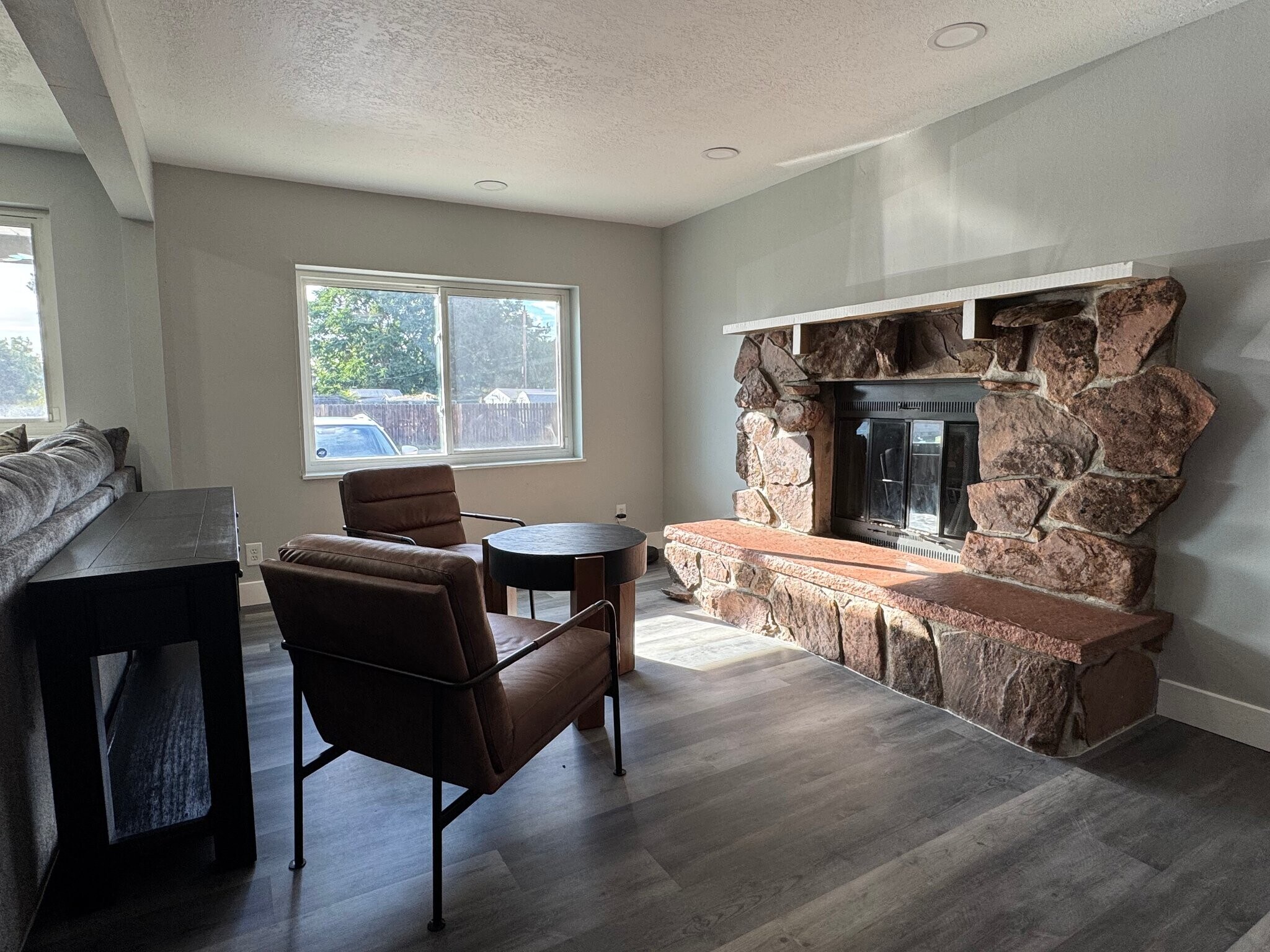 Building Photo - 9300 Grove St