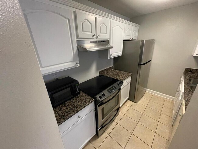 Building Photo - 4708 Walden Cir