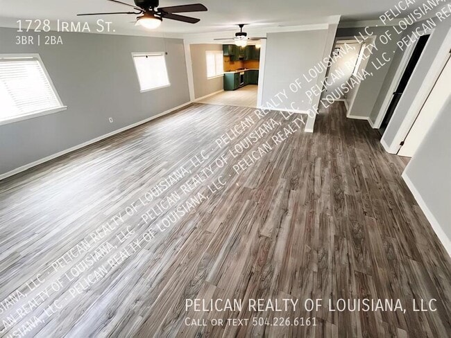 Building Photo - 1728 Irma St