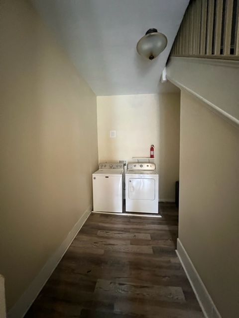 Building Photo - 630 Joyner St