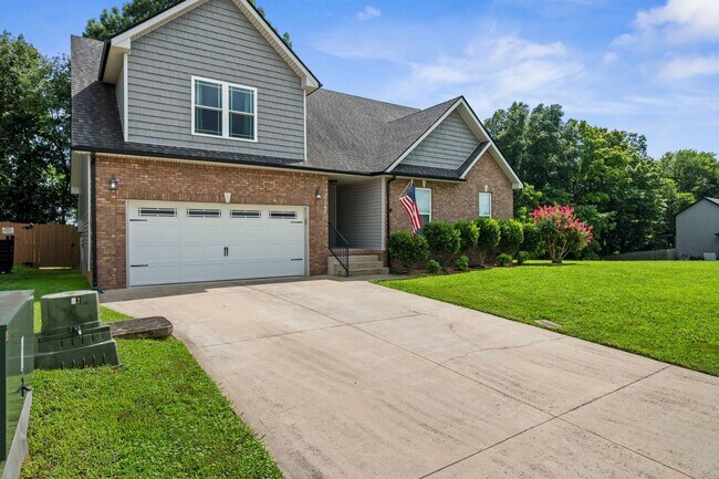 Building Photo - 1048 Harrison Way