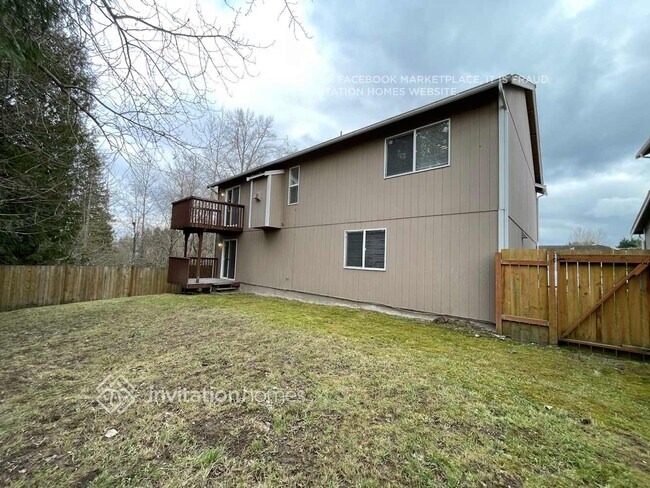 Building Photo - 1315 187th St Ct E