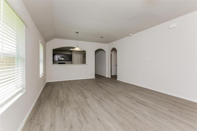 Building Photo - 3716 Alexus Dr