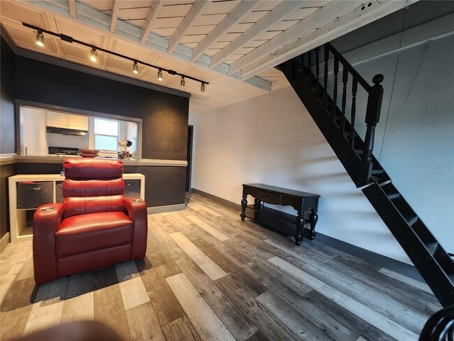 Building Photo - Cute Studio in the heart of Tampa