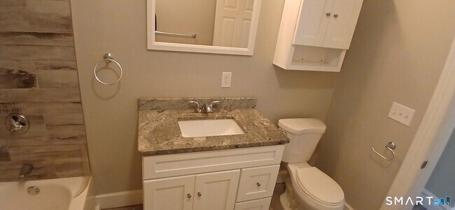 Building Photo - 23 Williams St