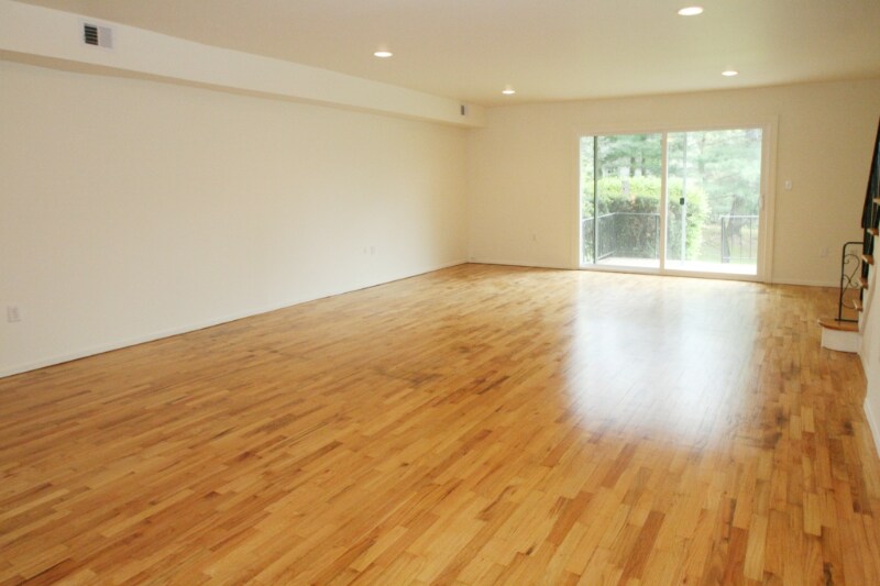 Building Photo - 1 Carriage Way