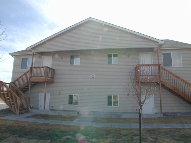 Primary Photo - Country West212