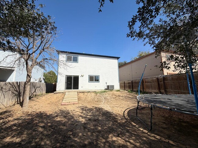 Building Photo - 3203 St Isaac Loop