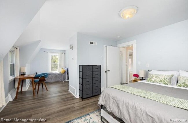 Building Photo - 508 Miller Ave