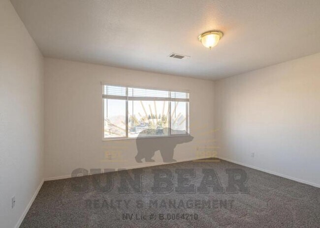 Building Photo - Beautiful Home in S. Reno!  (Rolling Hills) - Dog Friendly!!!
