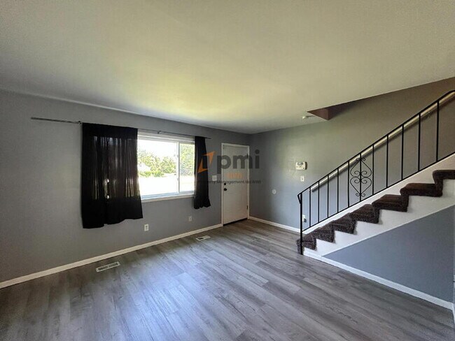 Building Photo - 4059 W 73rd Ave