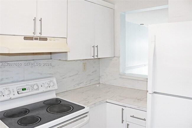 Building Photo - 15006 SW 80th St