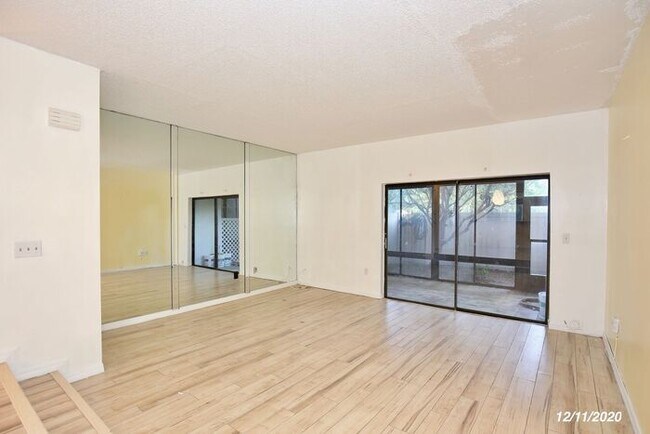 Building Photo - 5848 Windhover Dr