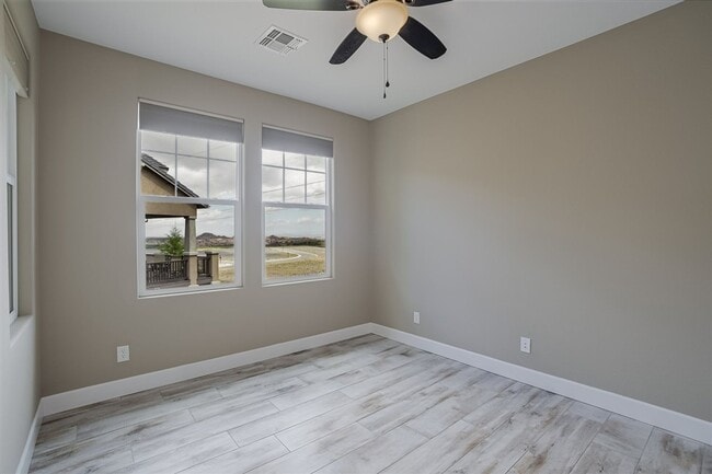 Building Photo - 1478 Varsity Dr