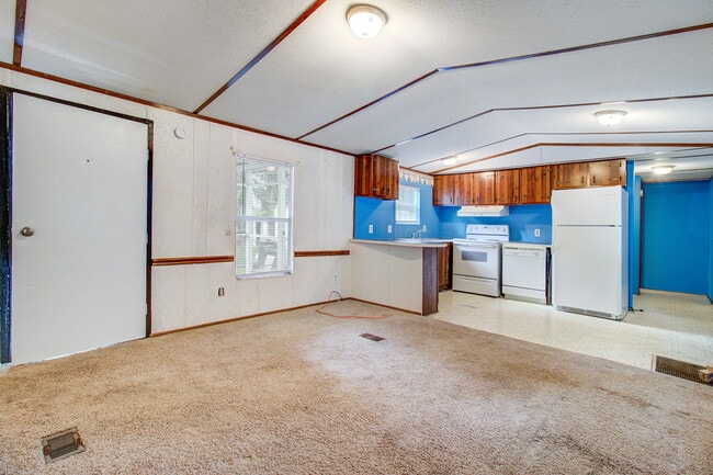 Building Photo - 2619 Warm Ave
