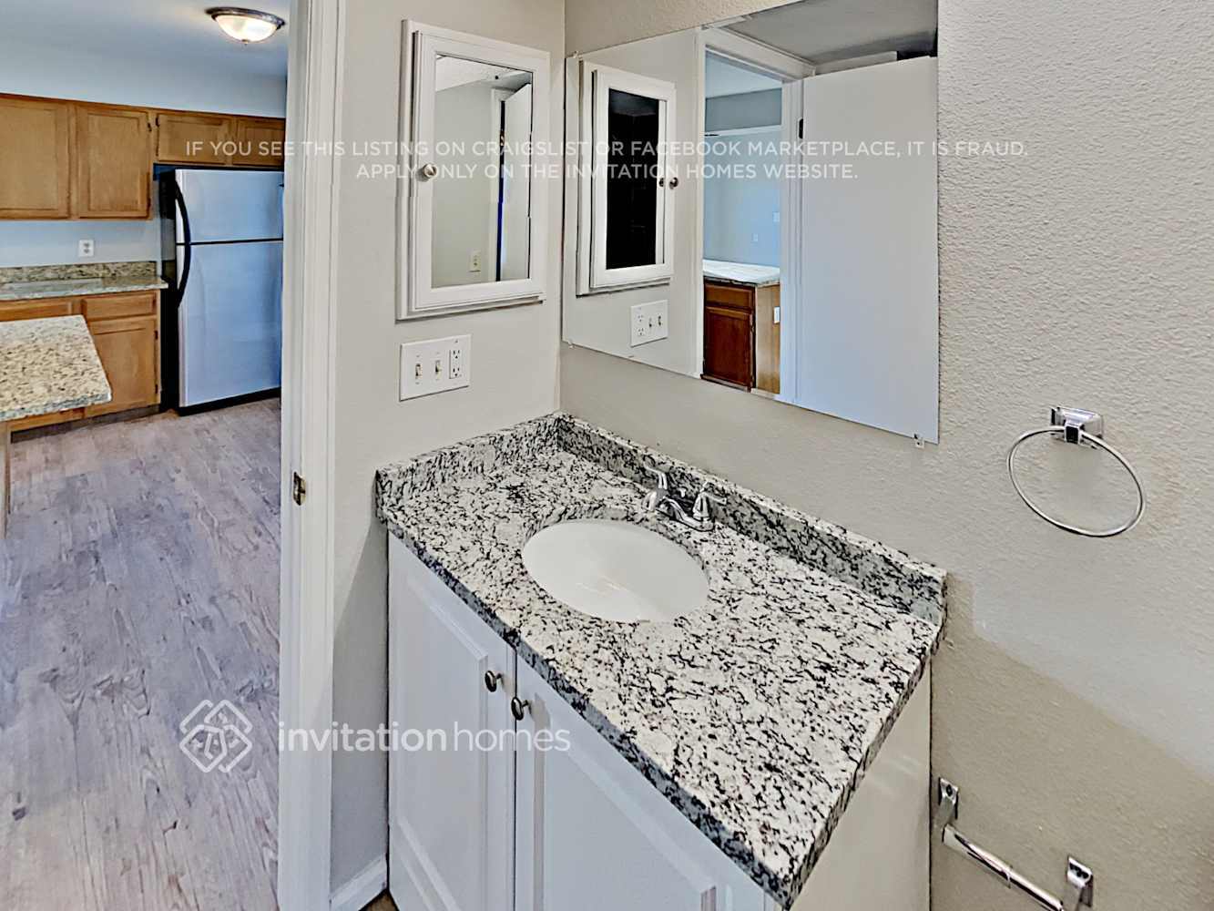 Building Photo - 2977 S Bahama St