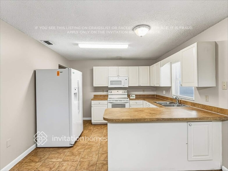 Building Photo - 4040 Lehman Ct
