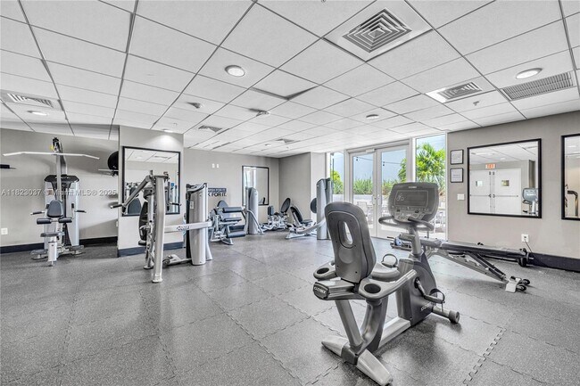 Building Photo - 2275 Biscayne Blvd Blvd