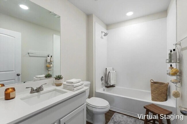 Building Photo - 133 Frogmore Lp