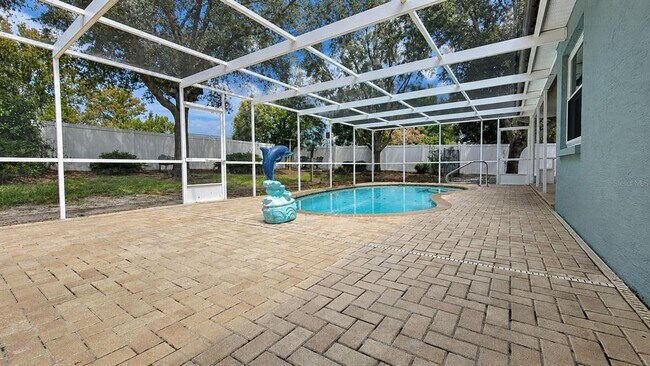 Building Photo - 2469 Lackland Ave