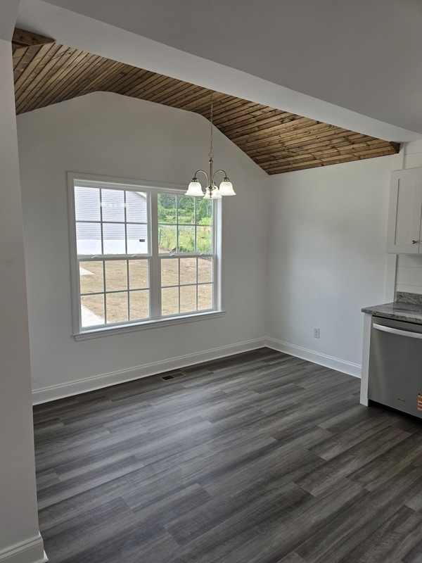 Building Photo - 187 Silas Wy