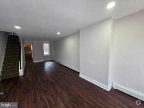 Building Photo - 930 S Clinton Ave