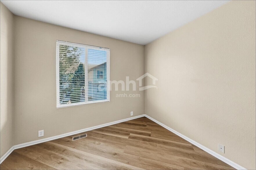 Building Photo - 15396 E 99th Pl