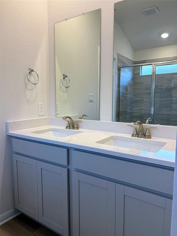 Building Photo - 440 El Capitan Lp