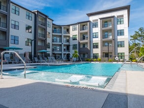 Baja Shelf Pool - The Waters at Freeport