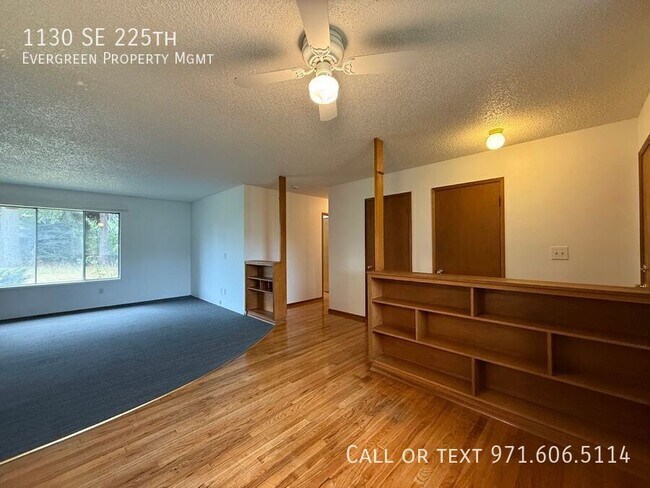 Building Photo - 1130 SE 225th Ave