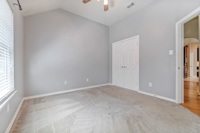 Building Photo - 22914 Cove Timbers Ct