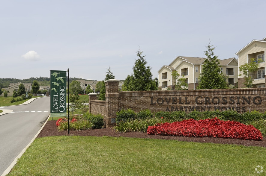 Lovell Crossing Apartments 1300 Lovell Crossing Way Knoxville TN
