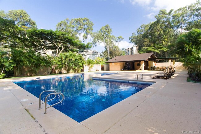 Building Photo - 95-273-273 Waikalani Dr