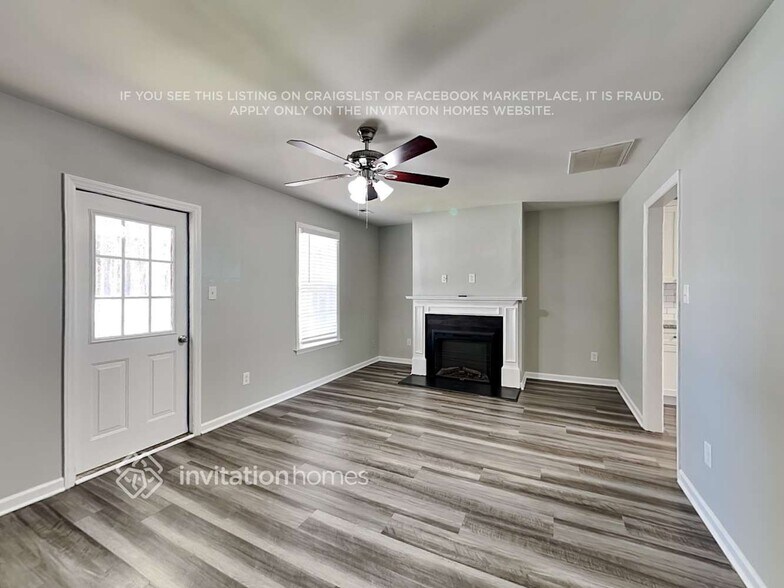 Building Photo - 117 Blackthorne Ct