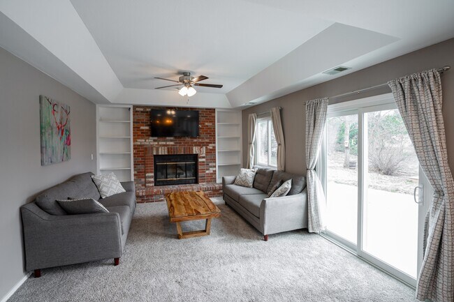 Building Photo - 850 Wuthering Heights Dr