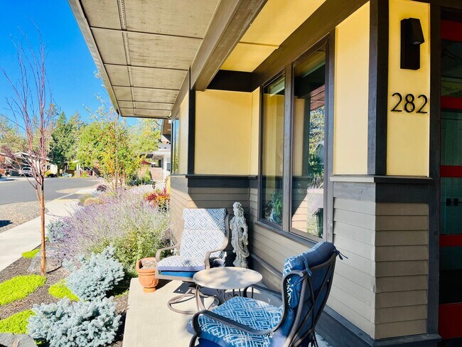 Building Photo - Stunning Prairie style 2bd/2bath + office in ClearPine!