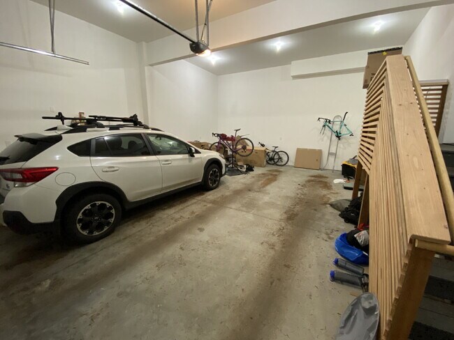 Building Photo - Elevated Modern Living in the Trees of Sudden Valley