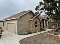 Building Photo - 3948 Summit Dr