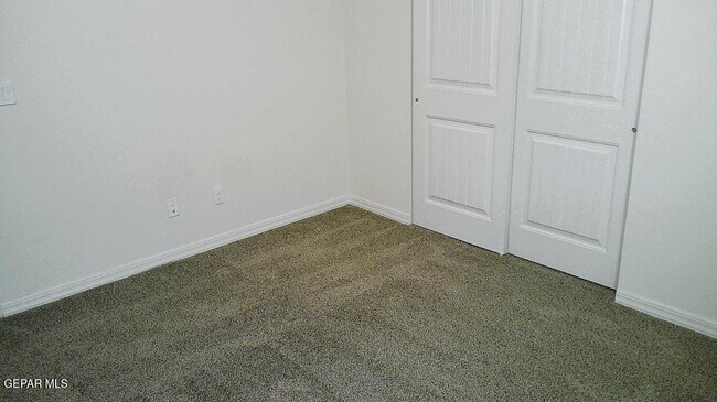 Building Photo - 653 Paseo Dulce Ave