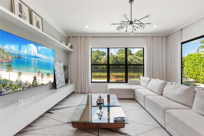 Building Photo - 9529 Eden Roc Ct